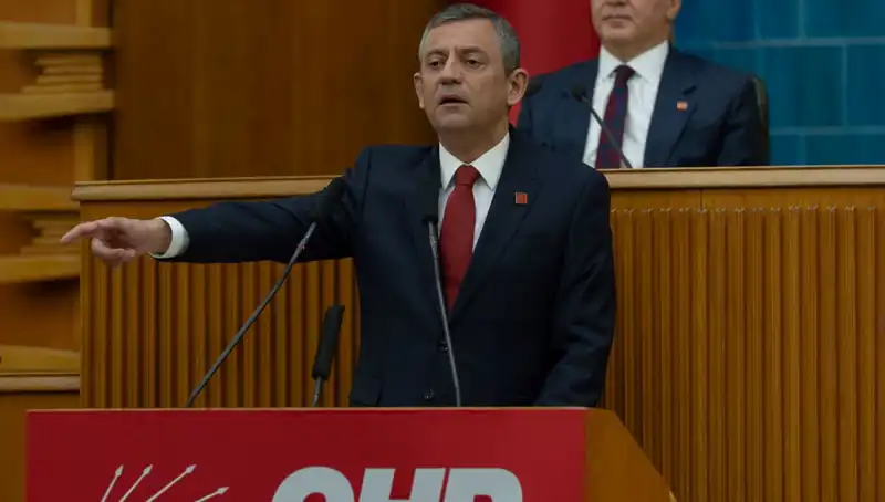 İmralı'dan Çarpıcı İfadeler: Silah Bırakmanın Zamanı Geldi Mi?