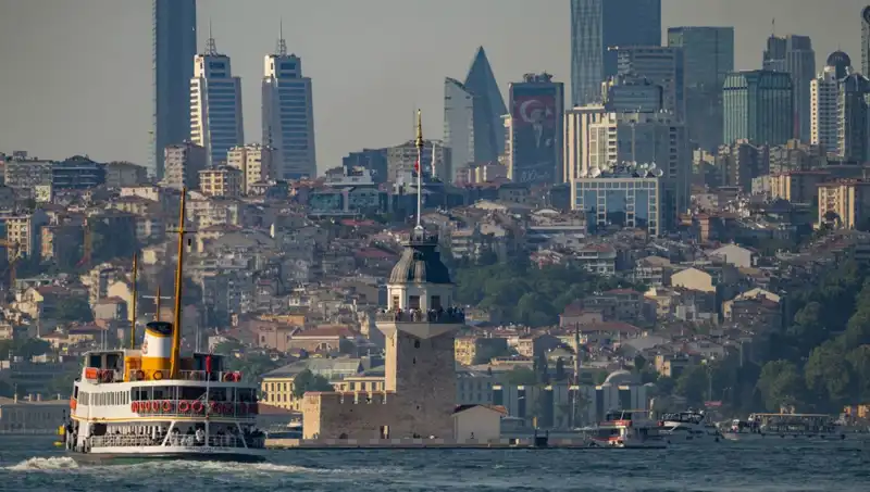 İstanbul'da Hafta Sonu Sıcak Hava Dalgası Başlıyor!