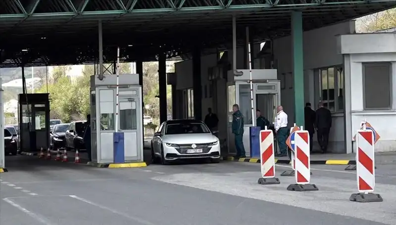 Kuzey Makedonya ve Kosova, Ortak Sınır Kapısından Geçişe Başladı!