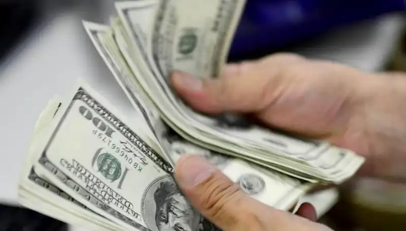 Dolar Kuru 30 Nisan 2024: Güncel Fiyat Analizi ve Piyasa Beklentileri