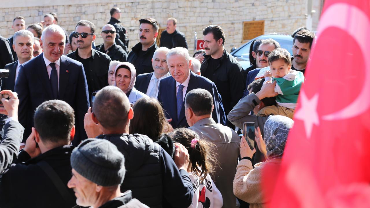 Cumhurbaşkanı Erdoğan Antalya'da Halka Hitap Etti.