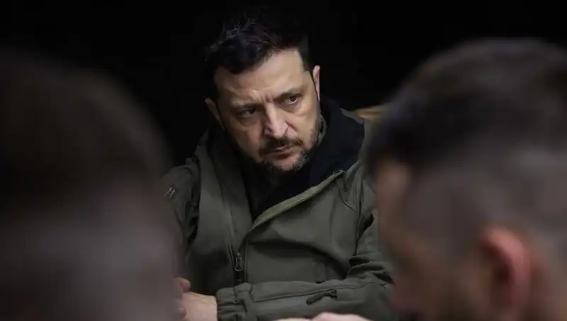 Zelenski'den Çarpıcı NATO Açıklaması: "Nadir Element Anlaşmasında Yoksunuz"