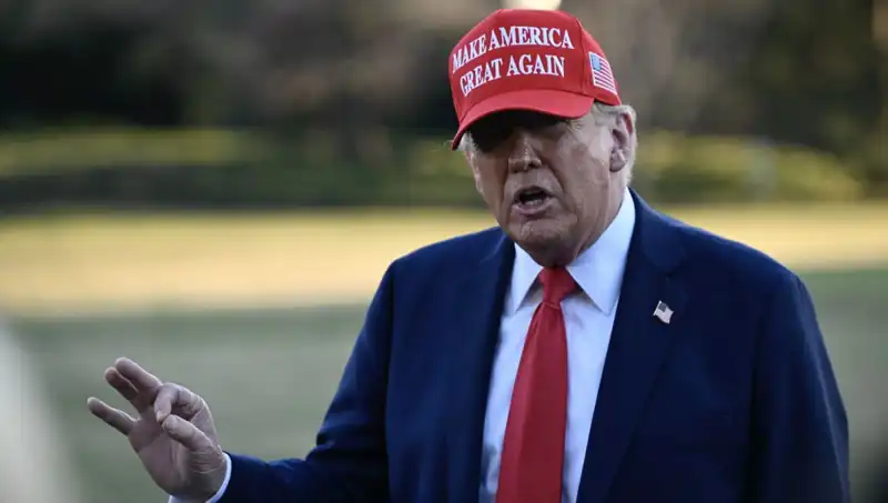Trump’tan Dikkat Çeken Açıklama: Ukrayna ile İlgili Kendi Performansını Övdü!