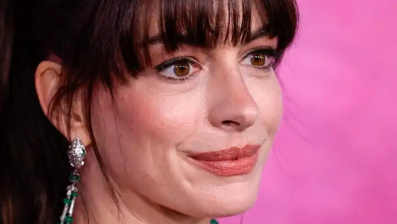 Hollywood'un Karanlık Estetik Sırrı: Ölü İnsan Derisi Enjeksiyonu