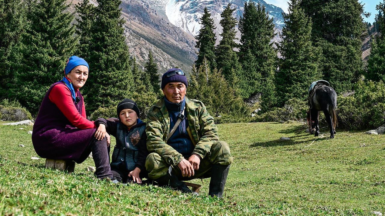 Tanrı Dağları'nda Türk Aile Bulundu