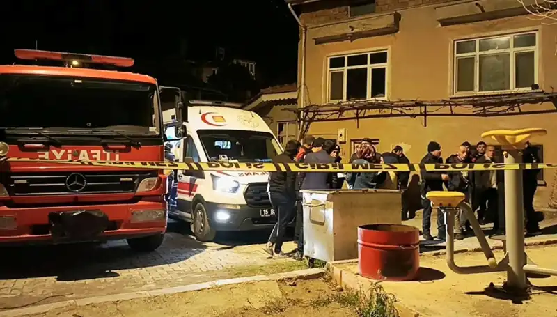 Şehirde Dehşet: Yaşlı Adamın Yanmış Cansız Bedeni Bulundu!