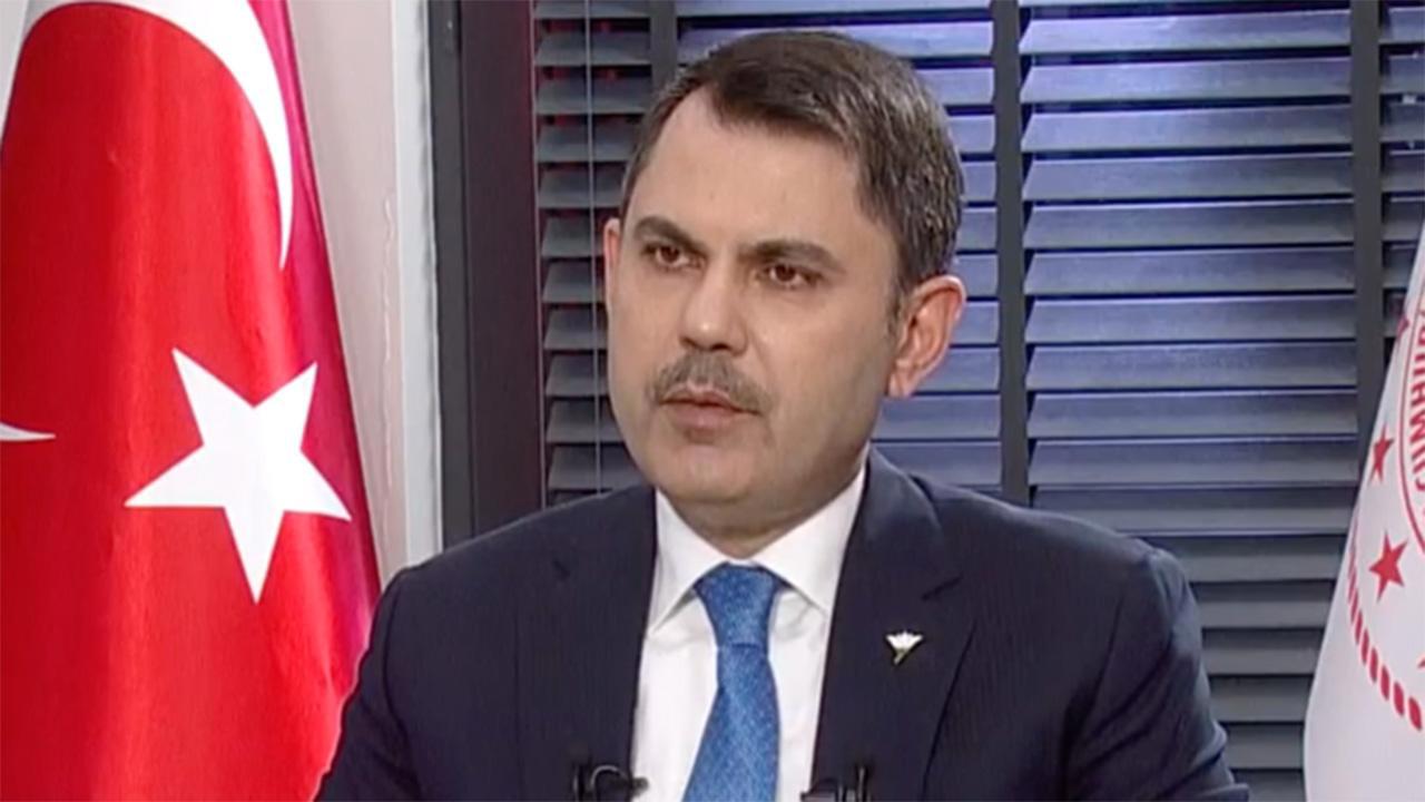 Bakan Kurum: Evsiz Kalan Afetzedeler İçin Çalışıyor