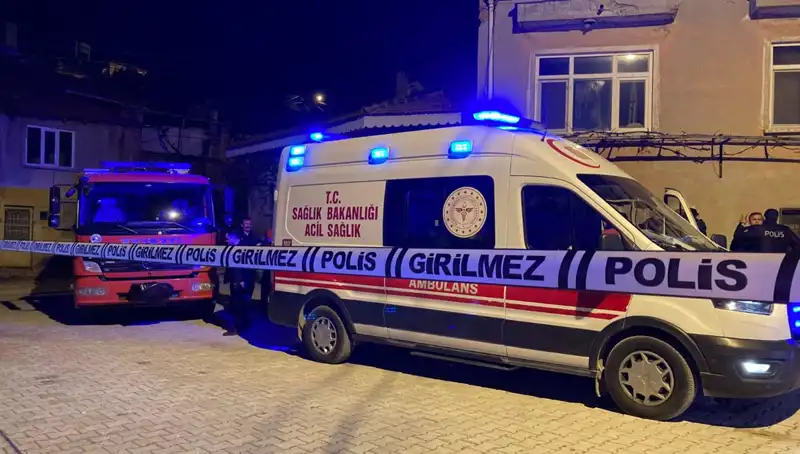 Yaşlı Adam Evinde Yanmış Halde Bulundu: Olayın Perde Arkası