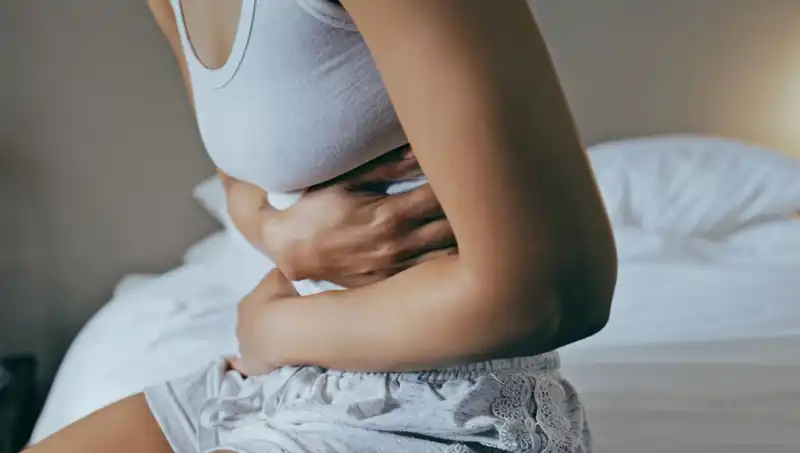 Mide Ağrısı İle İlgili Korkutucu Gerçek: Doktorlar Son Sözünü Söyledi!