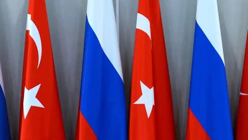 Diplomatik İlişkilerin 105 Yılı: Rusya ve Türkiye'nin Denge Stratejisi