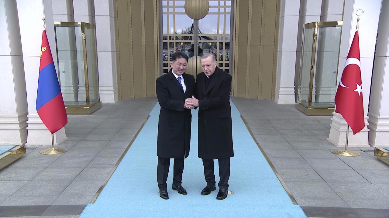 Moğolistan Cumhurbaşkanı Ukhnaa Ankara'da Resepsiyona Katıldı