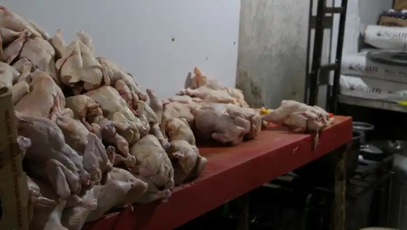 Olay Yaratan Döner İmalathanesinde Şok Edici Görüntüler Ortaya Çıktı!