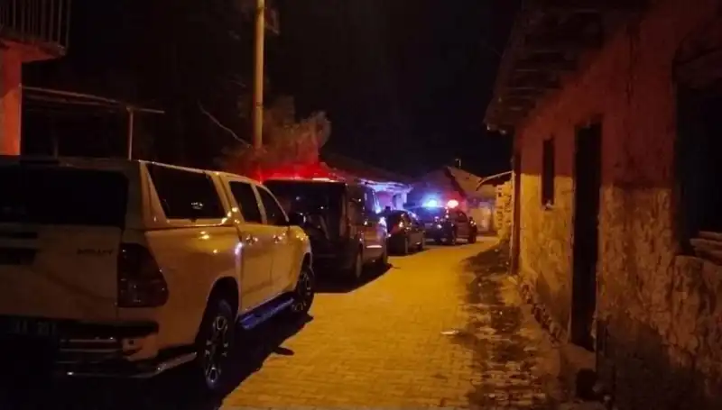 Oğlunun Kendi Elinden Can Verdiği Adamın Cenazesi Yapıldı