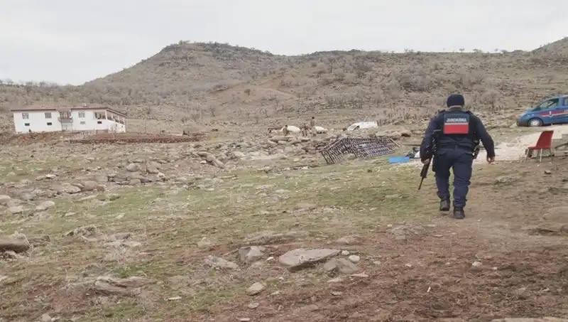 Husumetli Ailelerin Kavgasında Altı Kişi Tutuklandı: Olayın Perde Arkası