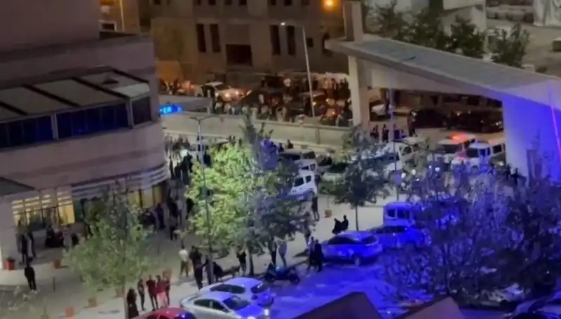 Halay Başında Çıkan Kargaşada Kan Aktı: Bir Bıçaklama, Dört Yaralama