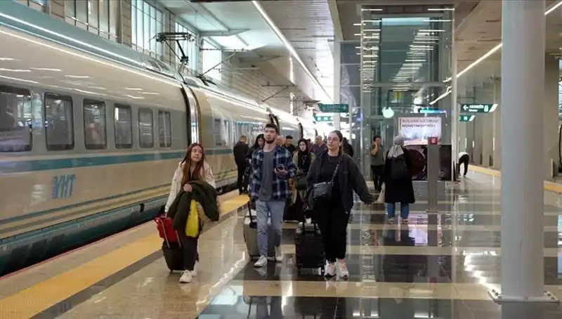 YHT'lerde Yeni Ek Seferler: Seyahat İhtiyaçlarınızı Karşılamak İçin Hazırız!