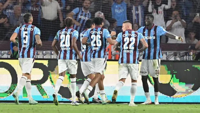 Trabzonspor-Kocaelispor Maçında Heyecan Dolu Anlar: Canlı Anlatım