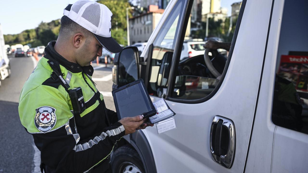 Okul Servislerinde Sıkı Denetim Devam Ediyor