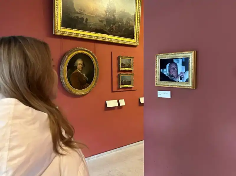 Eski Prens Andrew'un Fotoğrafı Louvre Müzesi'nde: Yeni Bir Tartışma Başlatıyor!