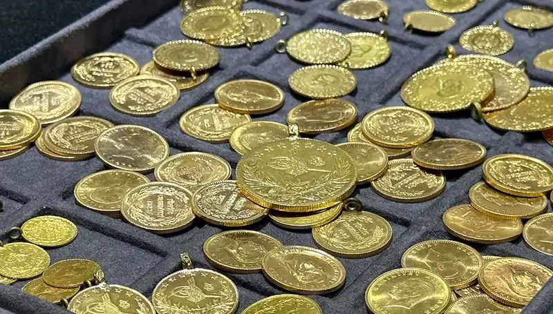 Altın Fiyatları Üzerinde Tükenmeyen Tartışmalar: Yükseliş ve Düşüş Senaryoları