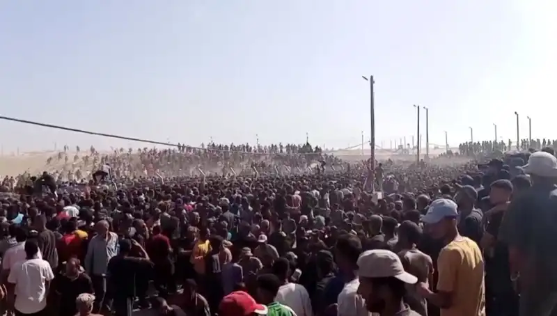 Filistin'de Yardım Bekleyenlere Saldırı: İsrail 30 Hayat Kayıp Verdi