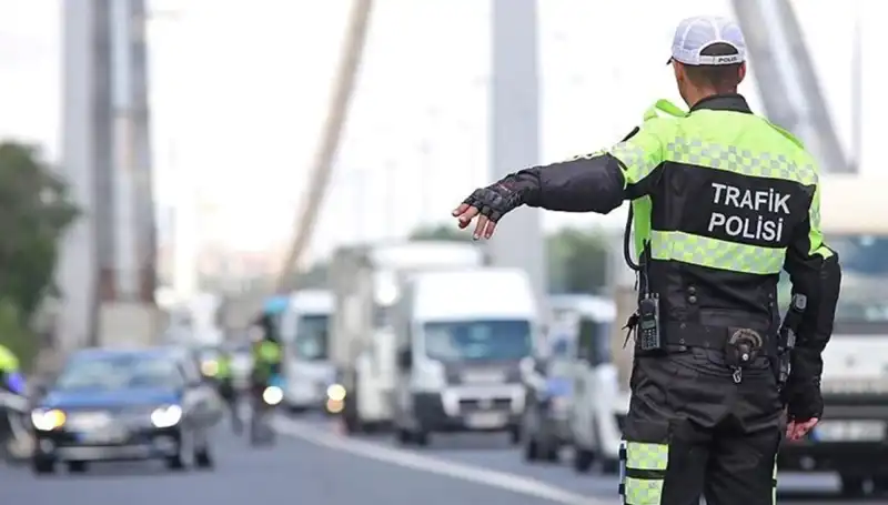 Türkiye'de Sürücü Affı Gerçekleşecek mi? Bakan Yerlikaya'nın Açıklamaları