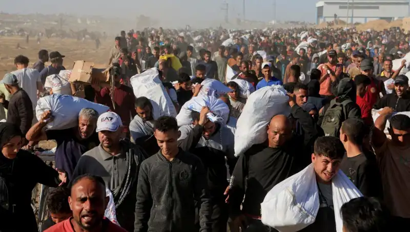İsrail Ordusu Han Yunus’ta Kuşatma Operasyonu: Stratejik 15 Kilometrelik Koridor Açıldı