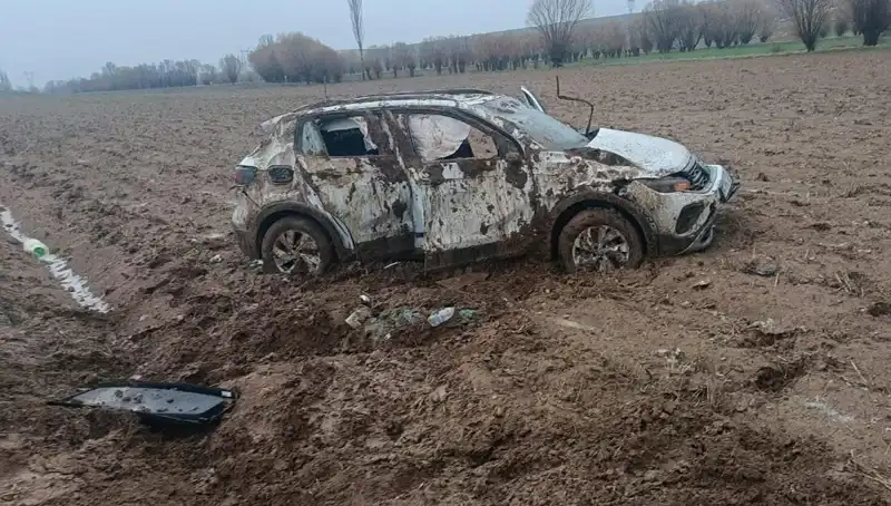 Şarampole Devrilen Araçta İki Kişi Yaralandı: Detaylar Açıklanıyor