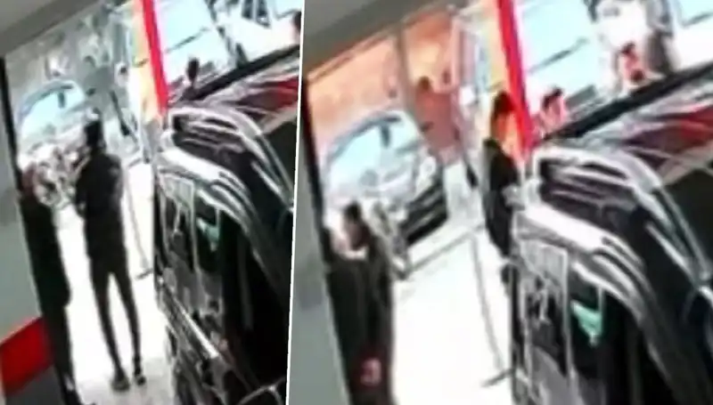 İstanbul'da Galeriye Yapılan Patlayıcı Saldırının Ardındaki Gizemli Detaylar