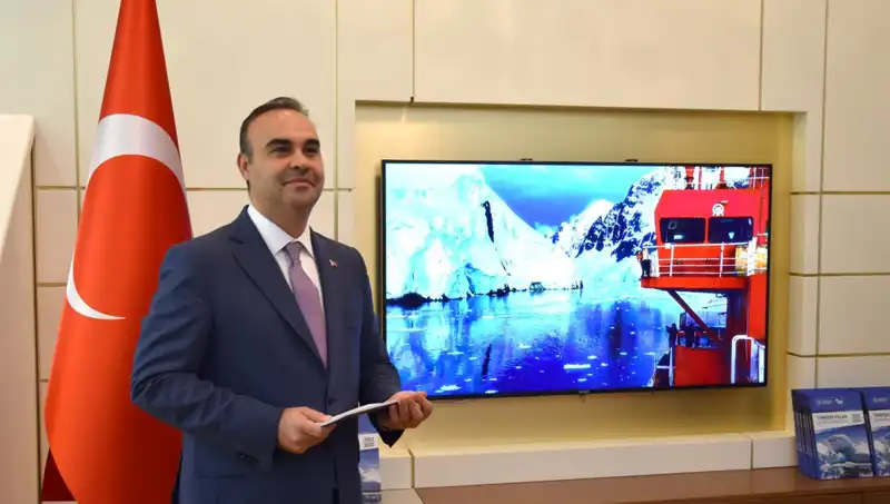 Türkiye, Antarktika'da Bilim Üssü Kurma Projesiyle Yeni Bir Seçenek Arıyor