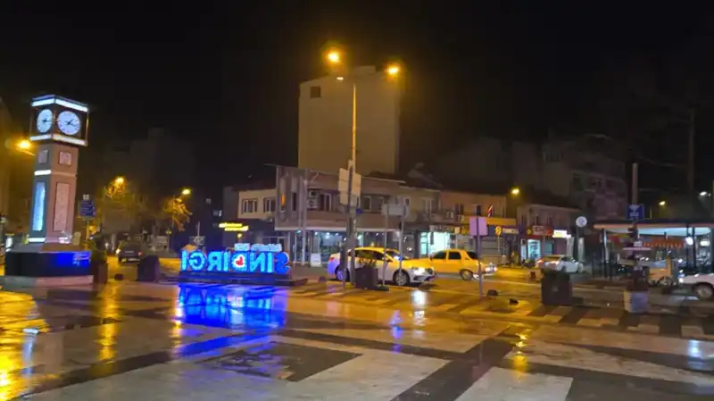 Sındırgı'da 5.1 Büyüklüğünde Deprem: Bölgedeki Son Gelişmeler Neler?