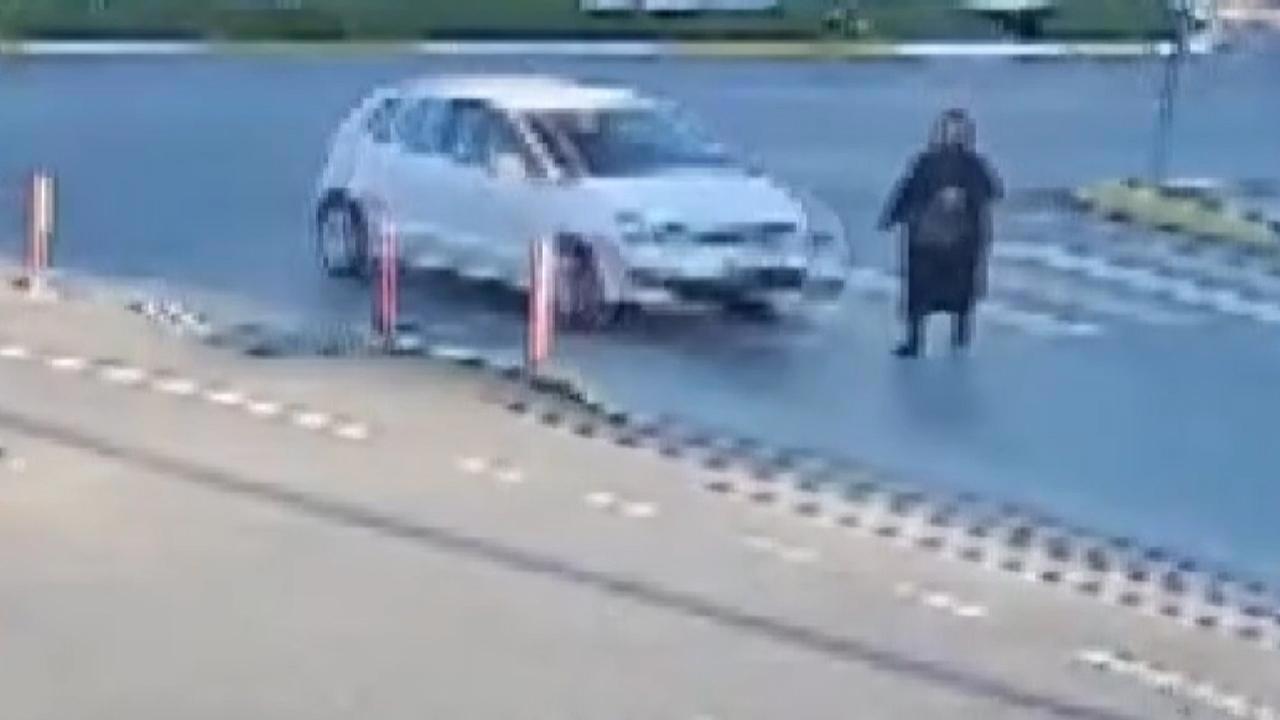 Yardım Bekleyen Kişiye İkinci Kaza!