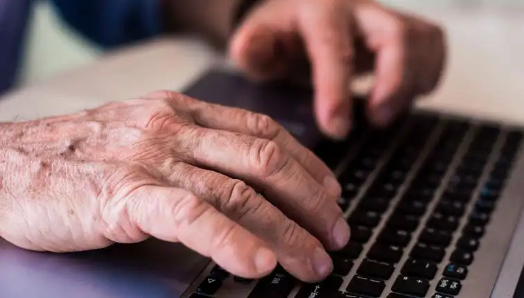 Dijital Dünya ve Zihinsel Güç: Teknoloji Demansa Karşı Kalkan Olabilir