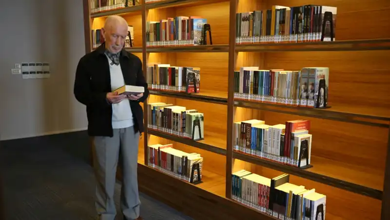 71 Yıldır Sayfalar Arasında Kaybolan Bir Okuyucunun Hikayesi