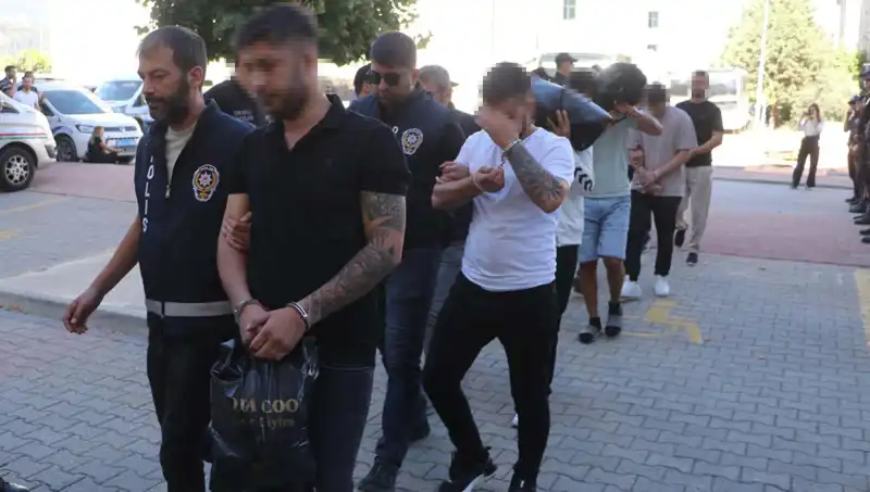 Sahte Escort İlanlarıyla 12 Milyon Liralık Dolandırıcılık Ağı Ortaya Çıktı